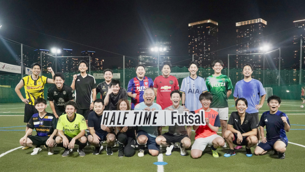 HALF TIME Futsal、2026年のトップパートナーにスカイライト コンサルティング株式会社が決定